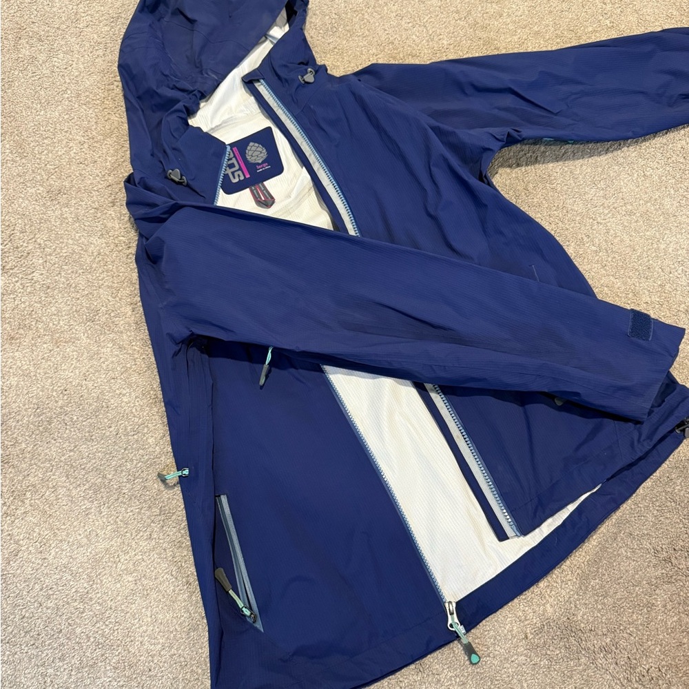 Stio Raincoat
